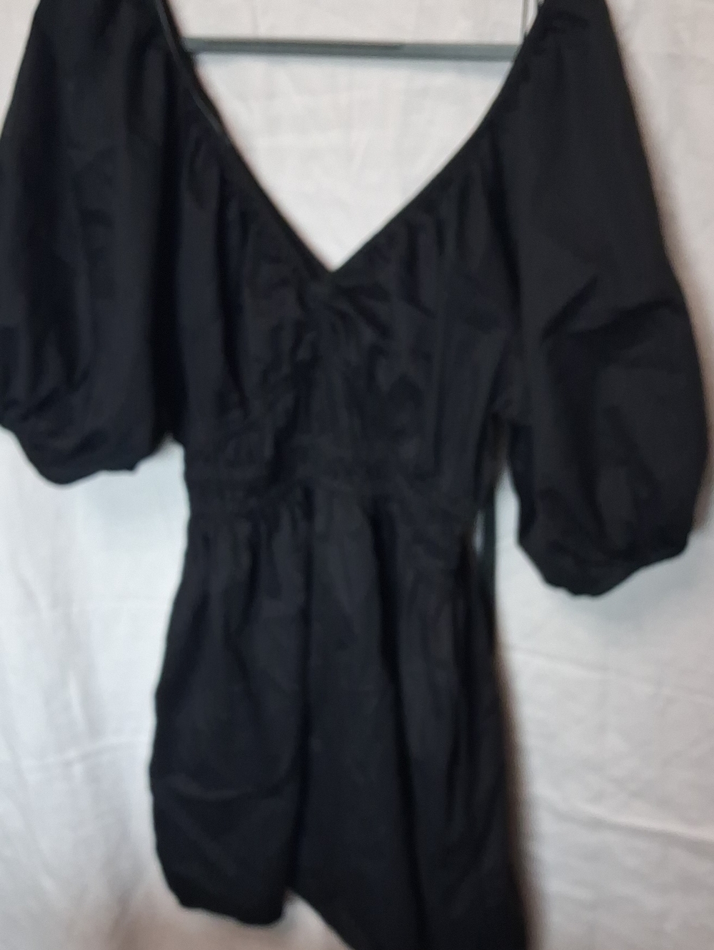 Old Navy Black Puff Sleeve V‑Neck Dress